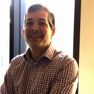 UConn Reed Fellowship, Roger Travis